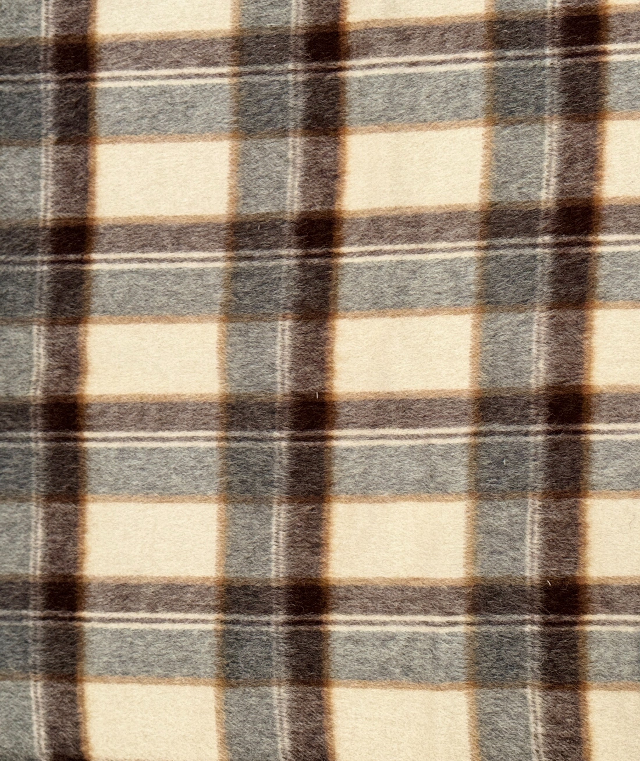 Maldon Plaid Performance